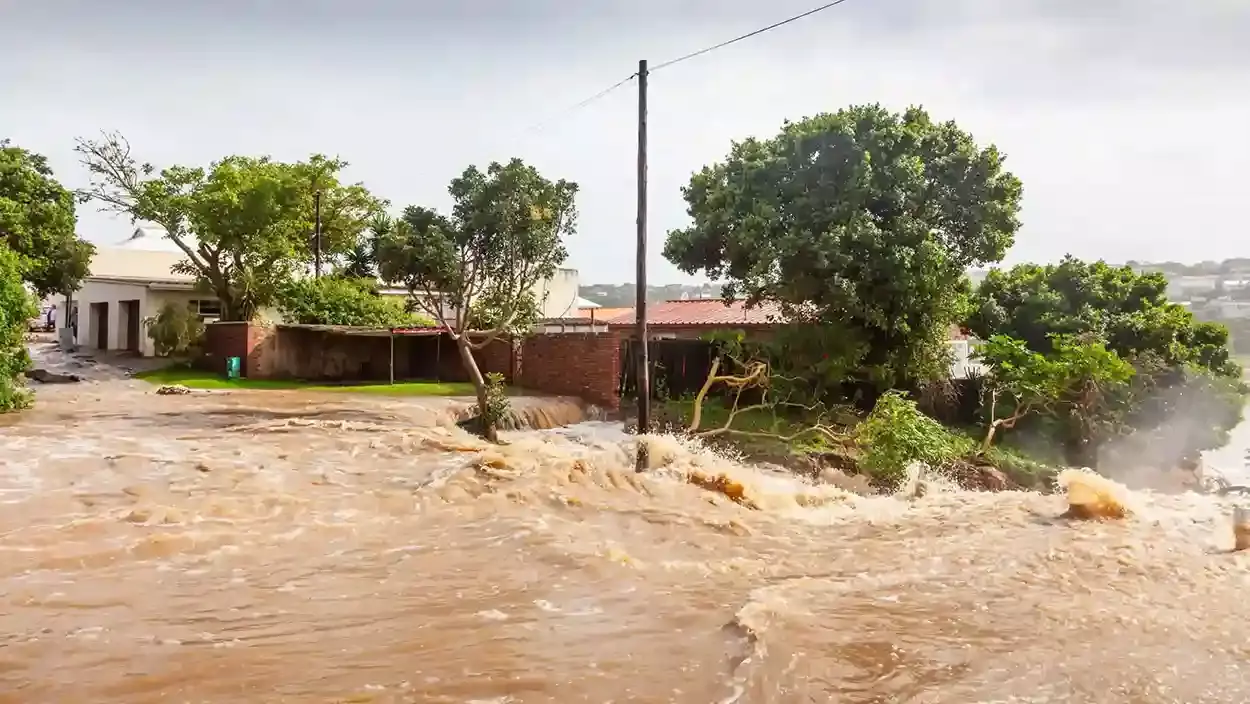 LUTON COMMUNITY RAISES OVER £150K FOR PAKISTAN FLOODS