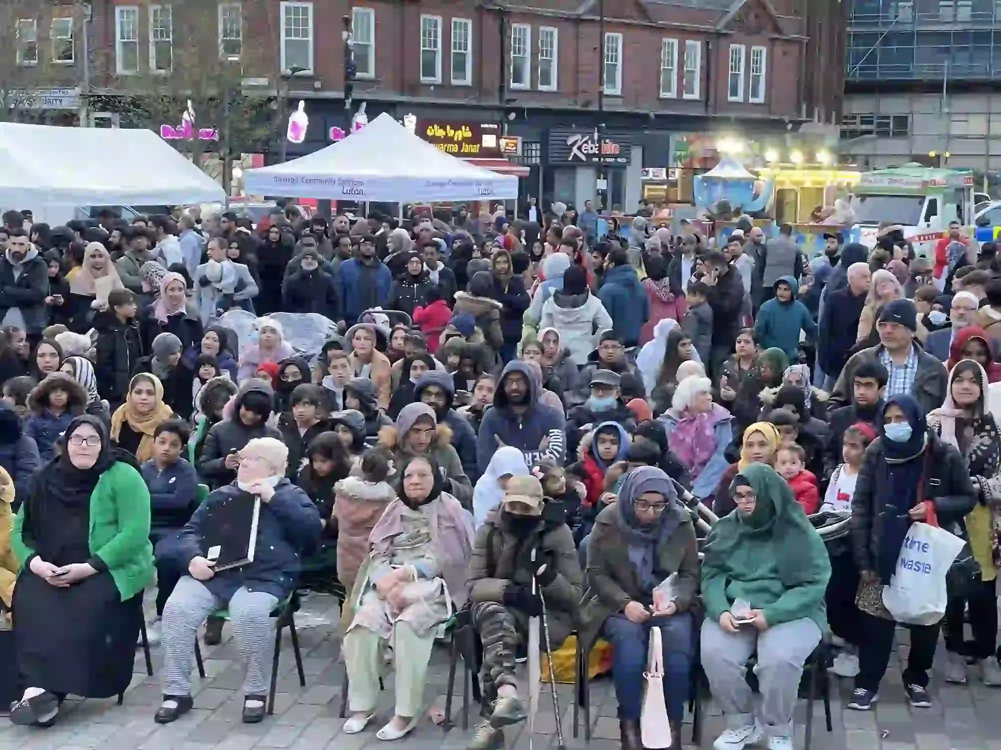 BIG IFTAR SUCCESS AS AWARDS CELEBRATE THOSE THAT MAKE AN IMPACT IN OUR TOWN